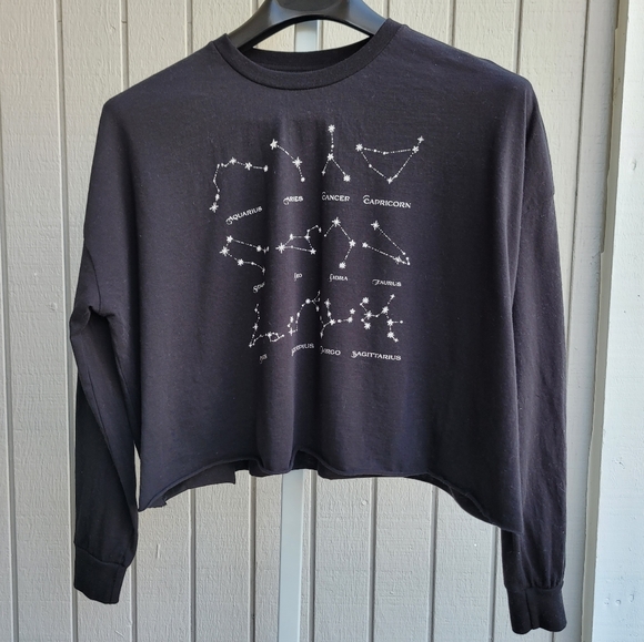 Zodiac Constellation Cropped Shirt | EUC Long Sleeves Ladies XL - Picture 8 of 11